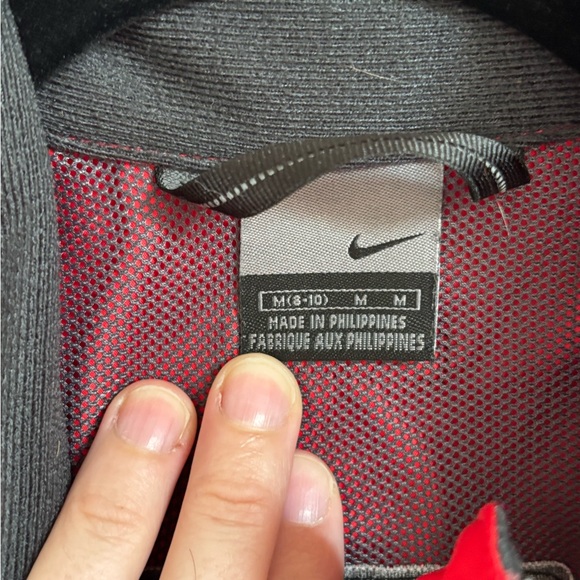 Nike Red Running Jacket - Picture 3 of 4